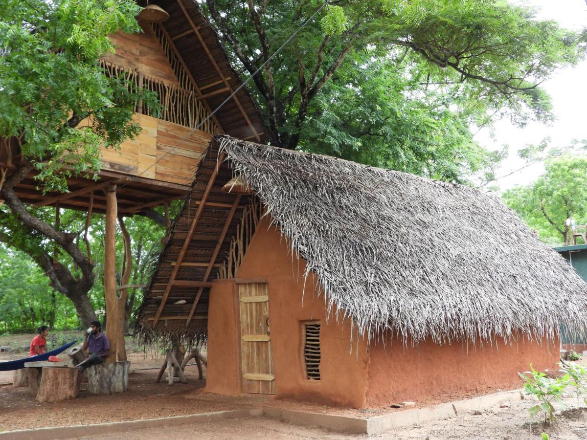 Yala Village Eco Tree House Tissamaharama Exterior photo